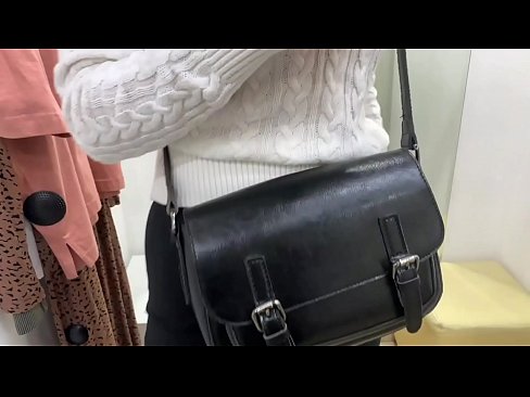 ❤️ Javna masturbacija mlade kujice FeralBerry s dildom u sobi za mjerenje ❤❌ Domaći porno u pornografiji hr.appassistance.ru ❤