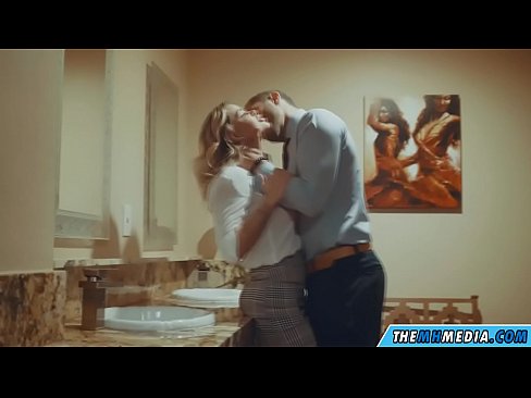❤️ Kad te prsata plavuša zavede u javnom zahodu ❤❌ Domaći porno u pornografiji hr.appassistance.ru ❤